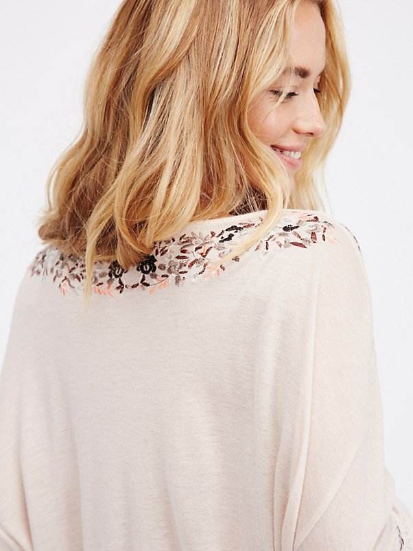 Women's Bohemian V-neck Lace-up Embroidered Top - MYLUXURY LANE ENTERPRISE