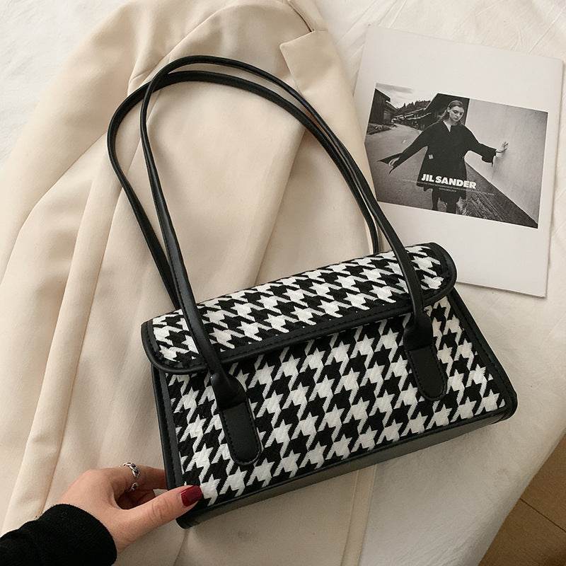 Women's Underarm Baguette Shoulder Bag - MYLUXURY LANE ENTERPRISE