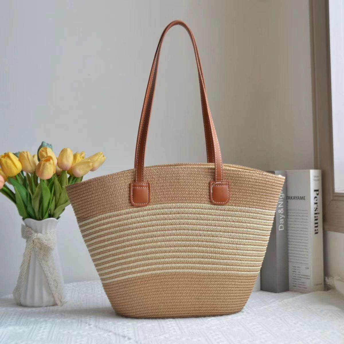 All-matching Straw Mori Style Woven Bag Ins - MYLUXURY LANE ENTERPRISE