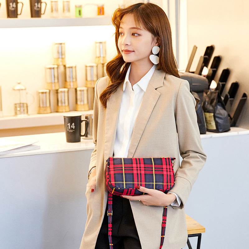 Women's Plaid Fashion Large Capacity Shoulder Bag - MYLUXURY LANE ENTERPRISE
