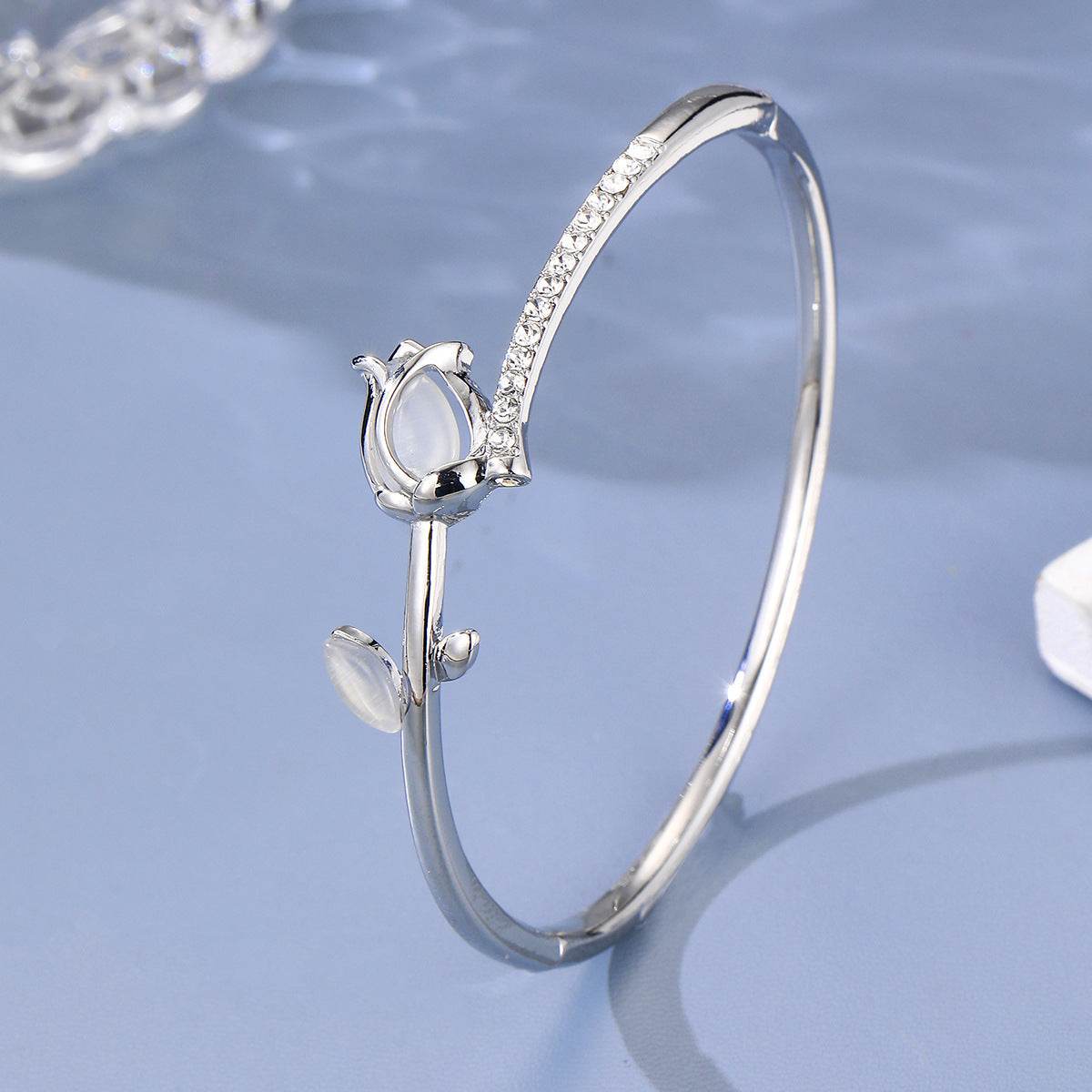 Graceful Personality Opal Tulip Bracelet - MYLUXURY LANE ENTERPRISE