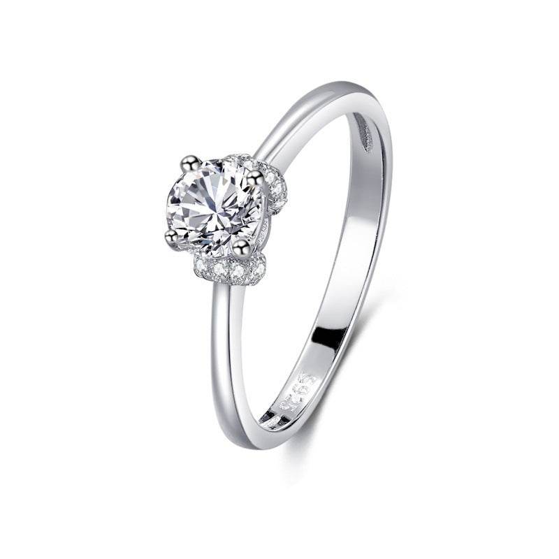 S925 Silver Classic Micro-inlaid Diamond Ring - MYLUXURY LANE ENTERPRISE