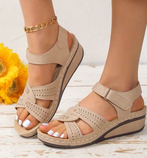 Retro Casual Flower Line Shaped Women's Slope Heel Sandals - MYLUXURY LANE ENTERPRISE