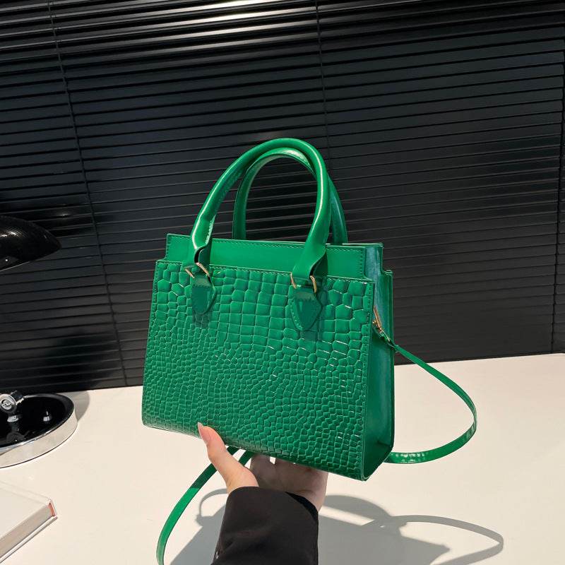 Large-capacity Textured Commuter Tote Pattern Shoulder Messenger Bag - MYLUXURY LANE ENTERPRISE