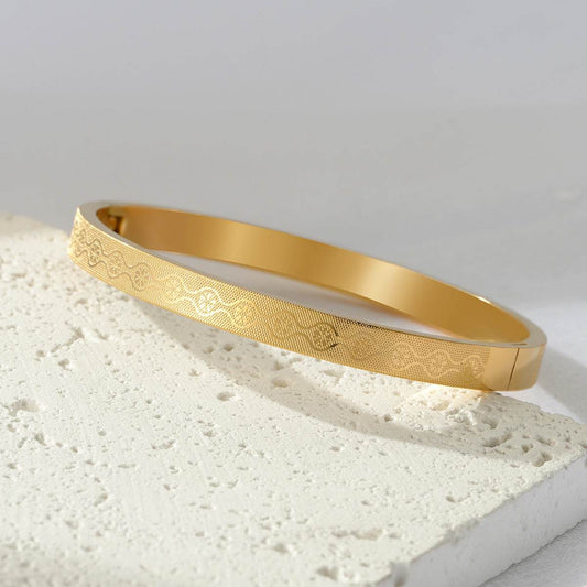 Creative Simple Corrosive Mesh Plaid Pattern Buckle Couple Bracelet - MYLUXURY LANE ENTERPRISE