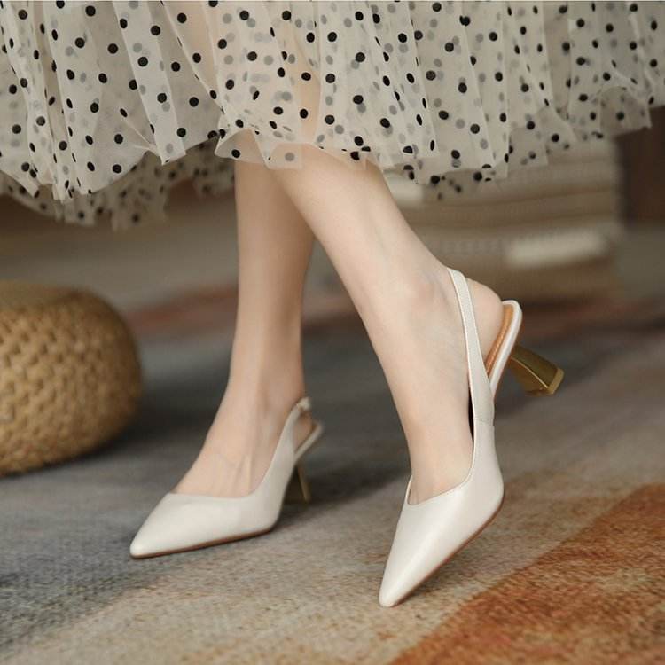 Women's Covered Toe Sandals With High Heels - MYLUXURY LANE ENTERPRISE