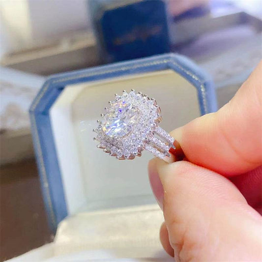 2 Karat D Color Moissanite Ring - MYLUXURY LANE ENTERPRISE