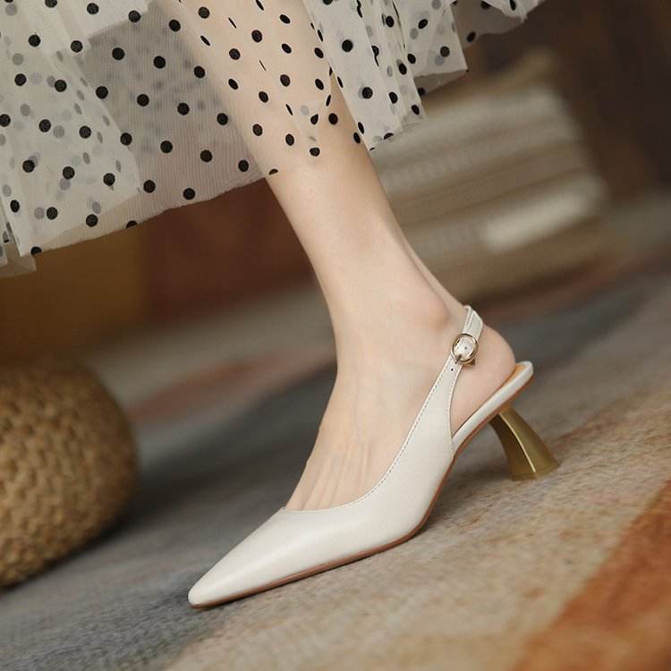 Women's Covered Toe Sandals With High Heels - MYLUXURY LANE ENTERPRISE