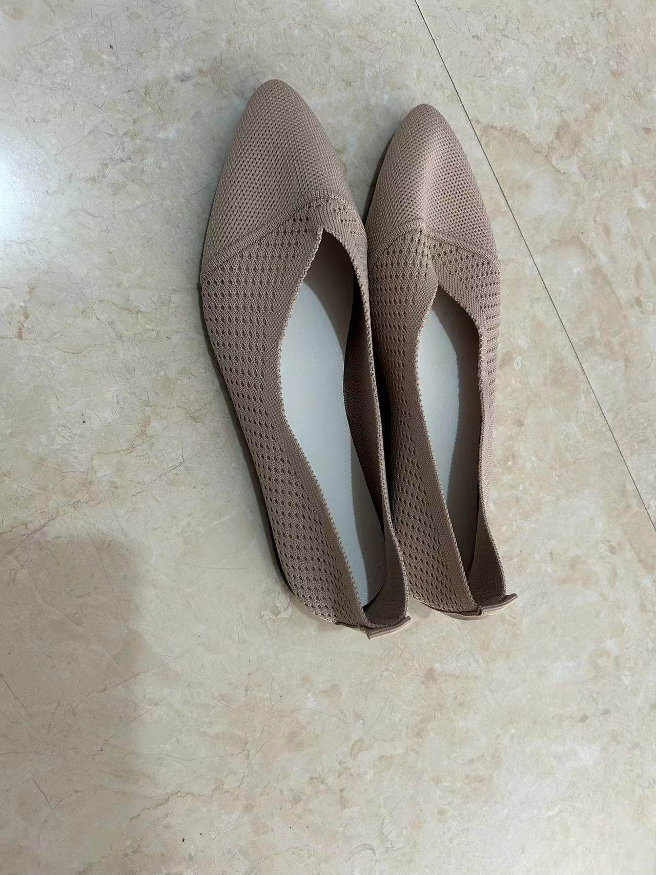 Plus Size Solid Color Pointed Flat Soft Sole Thin Shoes - MYLUXURY LANE ENTERPRISE