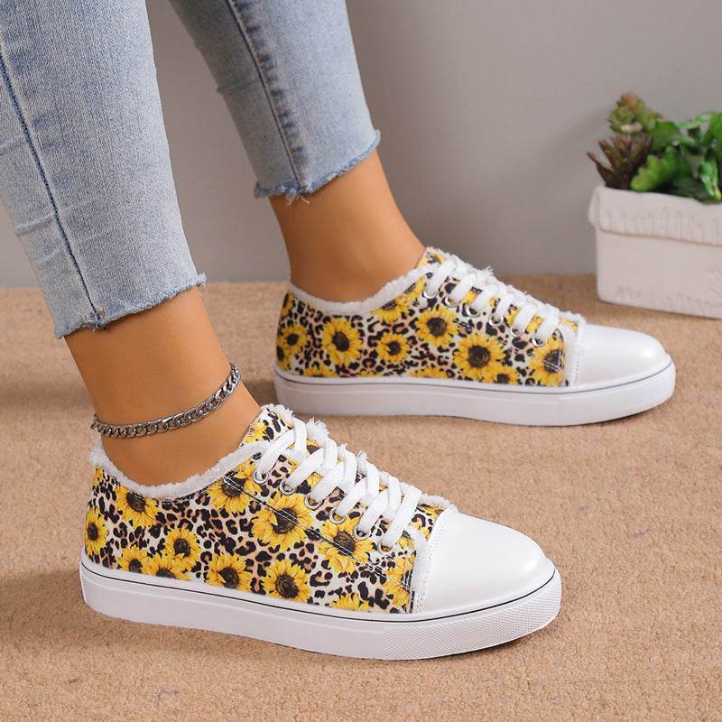Versatile Flat Bottomed Student Lace Up Canvas Shoes - MYLUXURY LANE ENTERPRISE