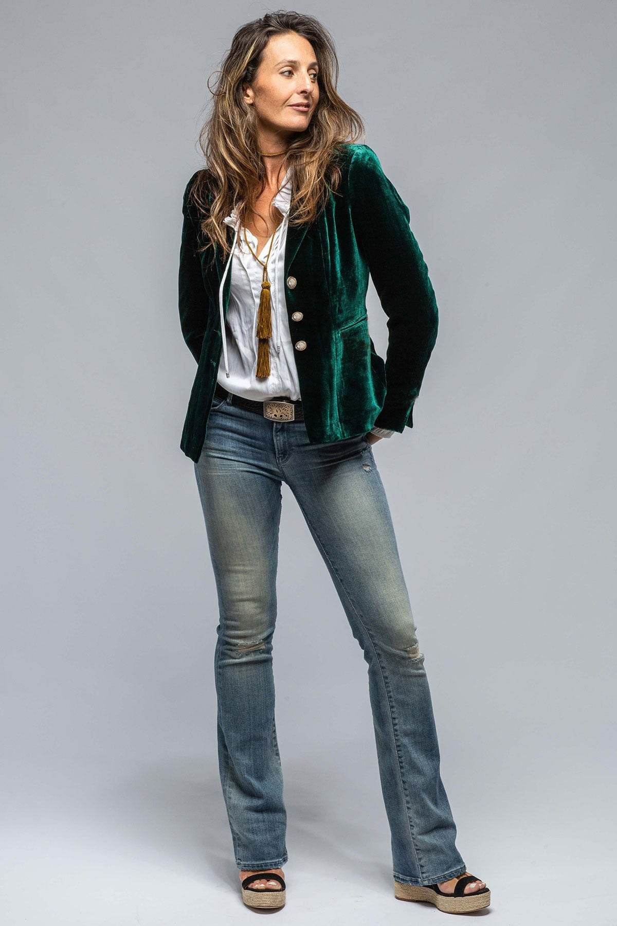 Velvet Small Suit Women's Jacket European And American Retro Pocket Long Sleeve - MYLUXURY LANE ENTERPRISE