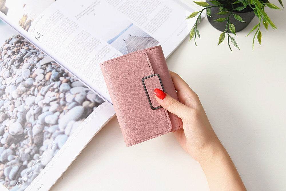 Women's Short And Simple Plaid Fashion Wallet - MYLUXURY LANE ENTERPRISE
