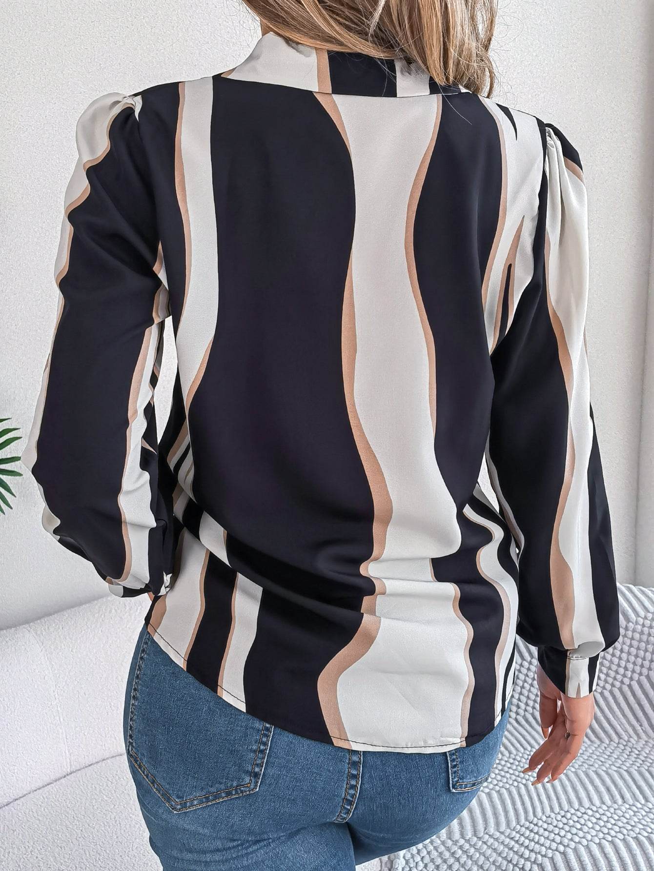 Casual Versatile Contrasting Striped Long Sleeved Shirt - MYLUXURY LANE ENTERPRISE