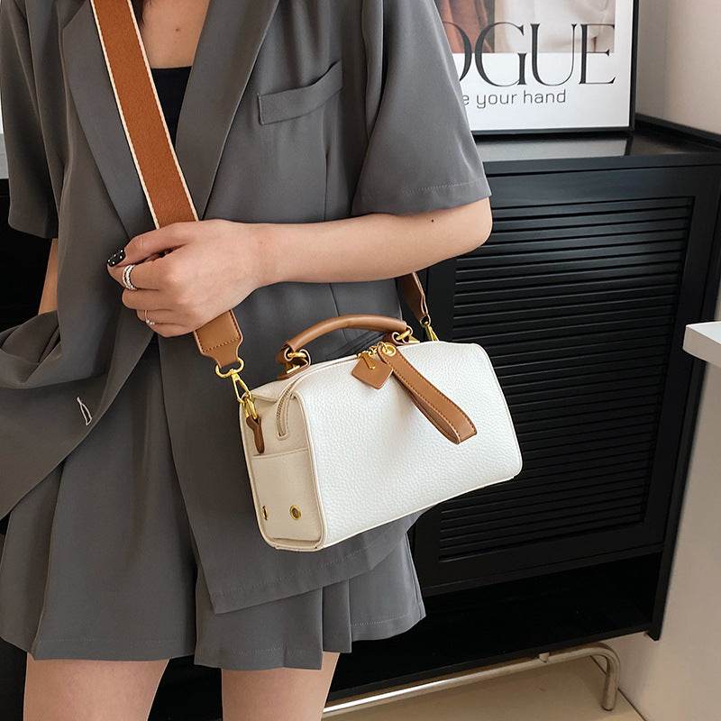 Summer All-matching Shoulder Messenger Texture Popular Hot-selling Product Hand Holding Pillow Bag - MYLUXURY LANE ENTERPRISE