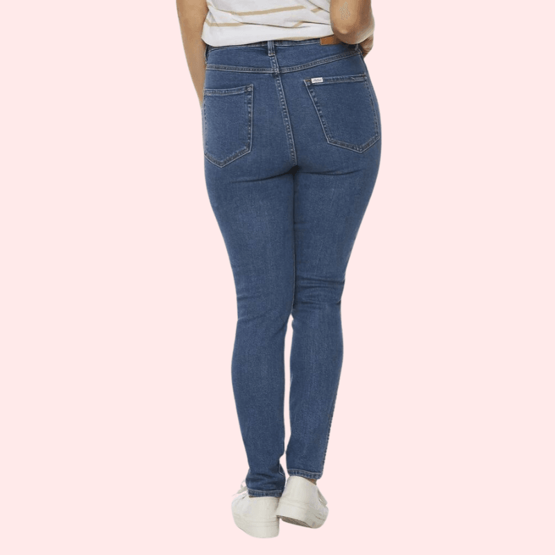 Chic Fit Noir Elegance Skinny Jeans - MYLUXURY LANE ENTERPRISE