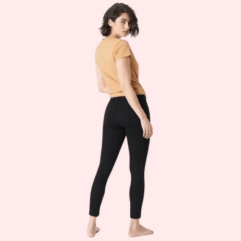 Women's Sleek Silhouette Black Skinny Fit Jeans - MYLUXURY LANE ENTERPRISE