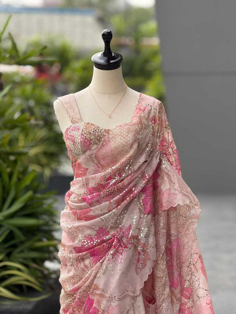 Aura Silk Designer Party Wear Sarees - MYLUXURY LANE ENTERPRISE