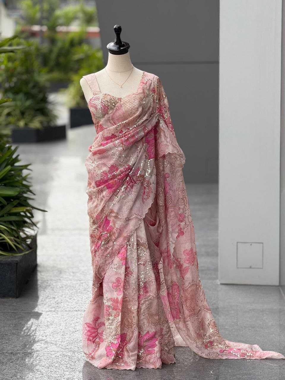Aura Silk Designer Party Wear Sarees - MYLUXURY LANE ENTERPRISE