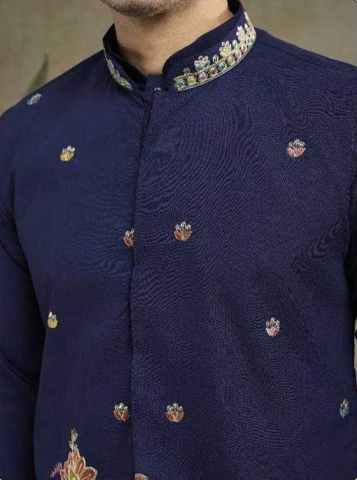 Cotton Mens Embroidered Kurta Pajama - MYLUXURY LANE ENTERPRISE
