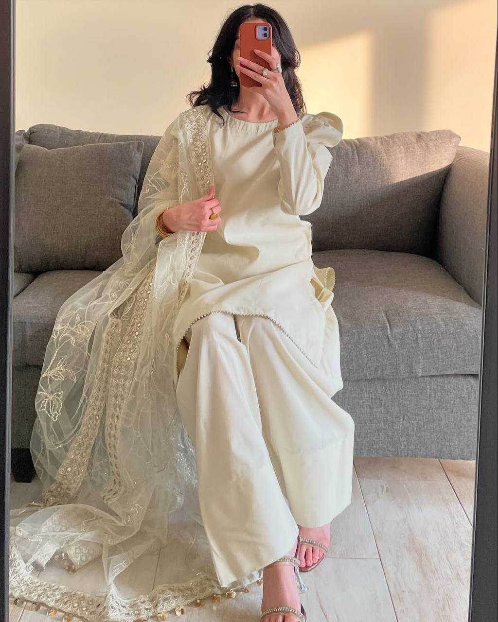 Crepe Silk Ladies Party wear Designer Suit - MYLUXURY LANE ENTERPRISE