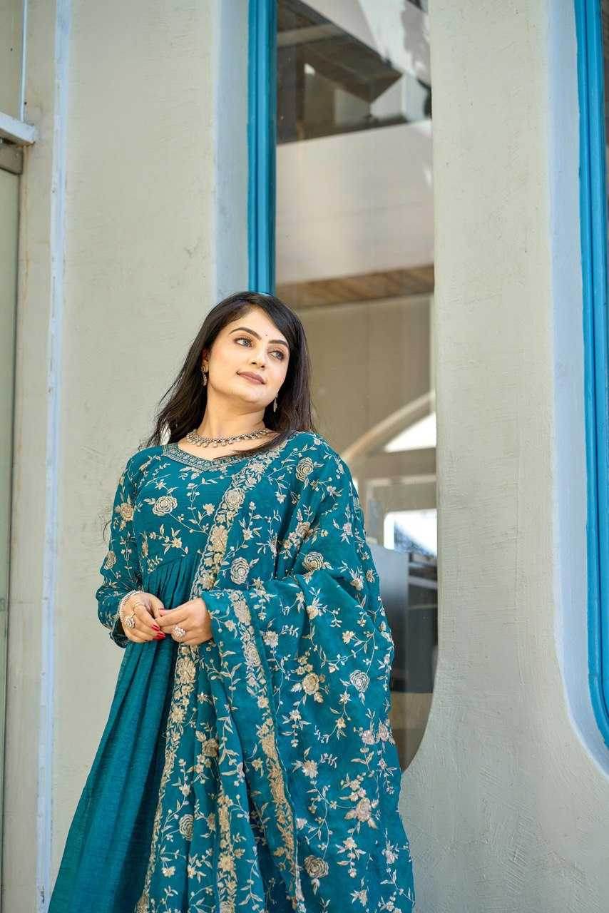 EMBROIDERED DESIGNER FANCY LEHENGA - MYLUXURY LANE ENTERPRISE