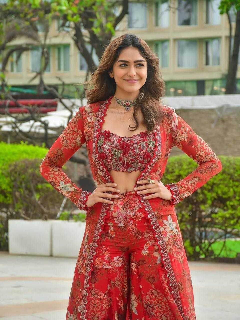 Faux Georgette Embroidery Suits - MYLUXURY LANE ENTERPRISE