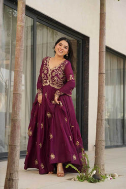 Georgette Designer Gown With Dupatta - MYLUXURY LANE ENTERPRISE