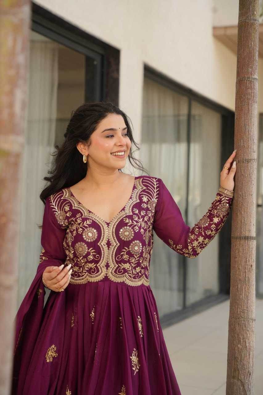 Georgette Designer Gown With Dupatta - MYLUXURY LANE ENTERPRISE