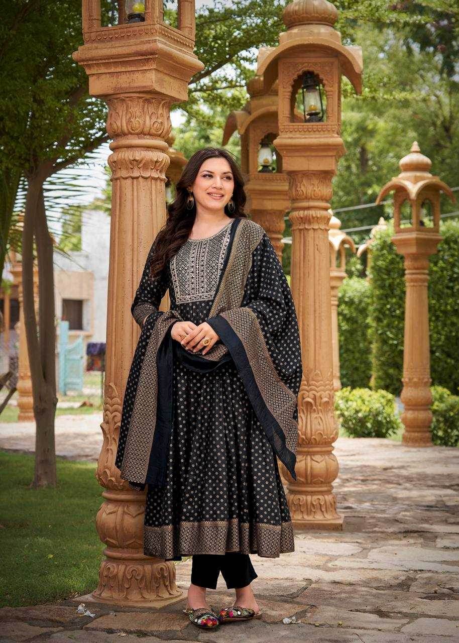 Heavy Rayon Embroidered Kurti With Palazzo - MYLUXURY LANE ENTERPRISE