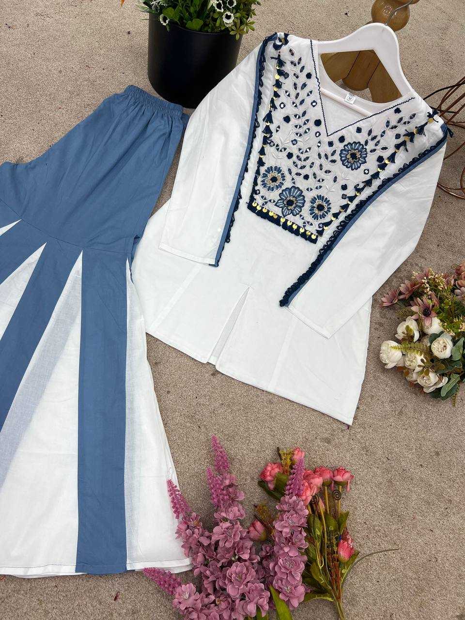 Heavy Roman Silk \ Palazzo Suit Handwork Suits \