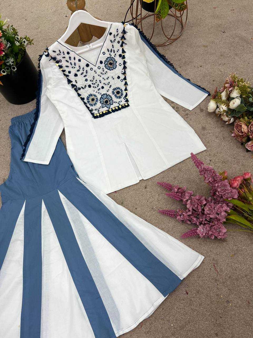 Heavy Roman Silk \ Palazzo Suit Handwork Suits \