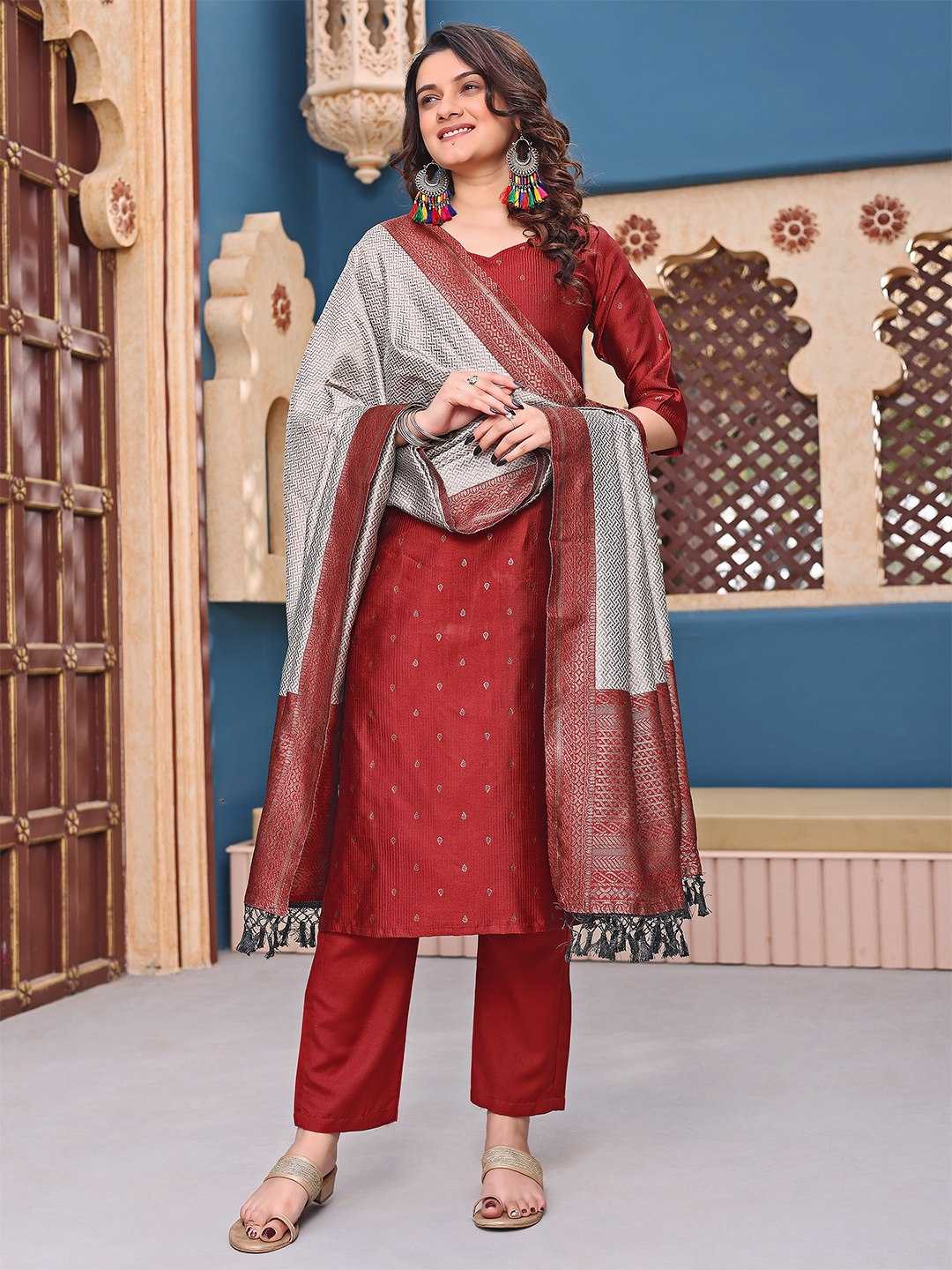 Jacquard Ladies Silk Party wear suit
