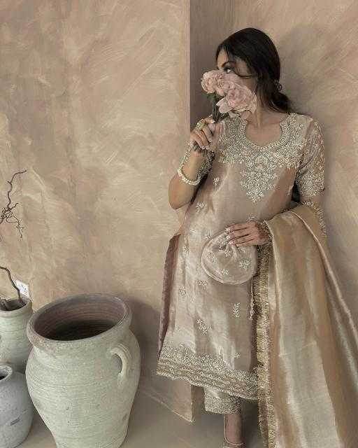 Jimmy Choo Palazzo Embroidered Dresse - MYLUXURY LANE ENTERPRISE