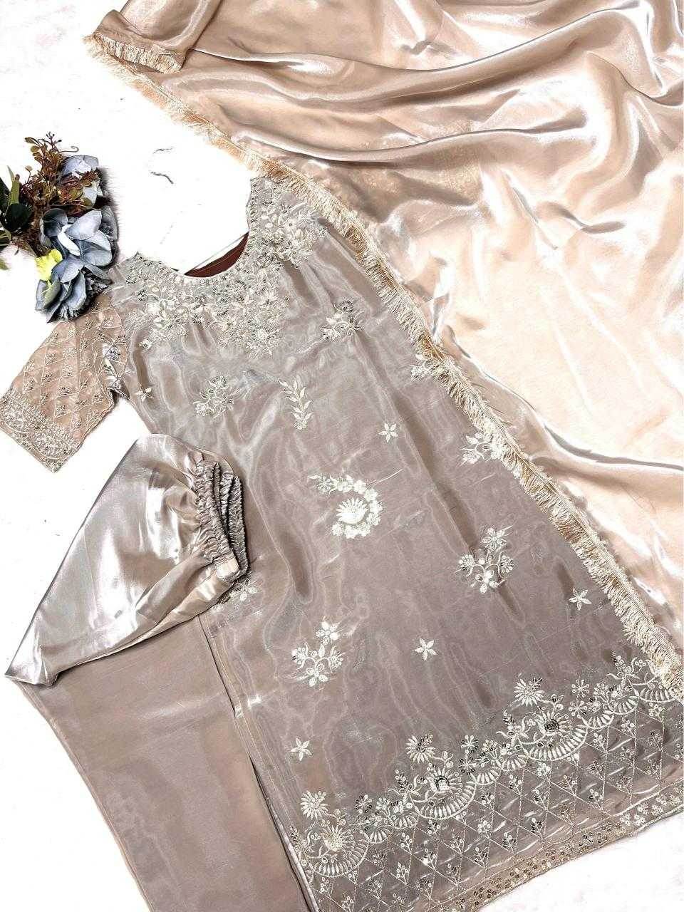 Jimmy Choo Palazzo Embroidered Dresse - MYLUXURY LANE ENTERPRISE