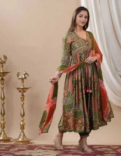 Maslin Silk Gown With Dupatta