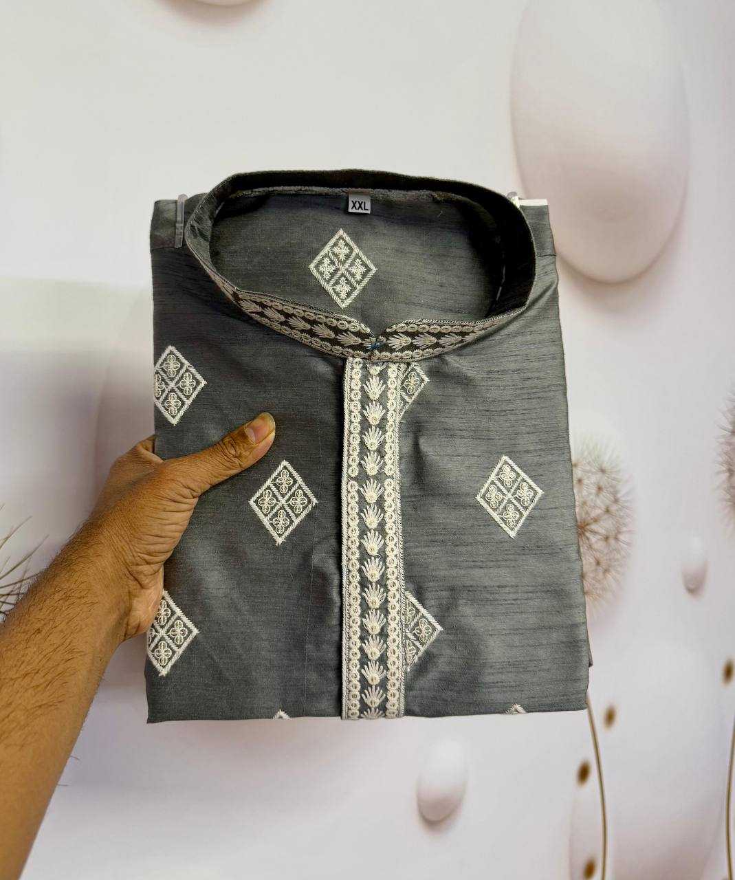 Mono Slub Mens Wear Embroidered Kurta