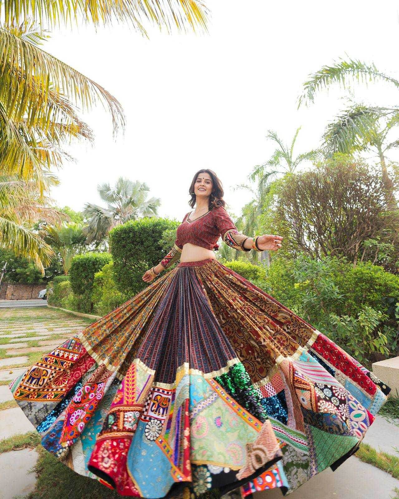 Muslin Cotton Mirror Work Navratri Chaniya Choli - MYLUXURY LANE ENTERPRISE