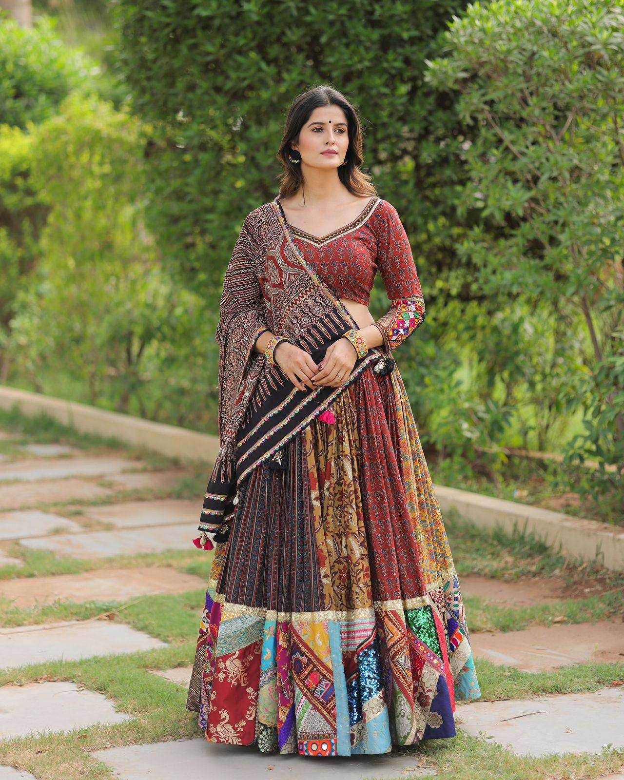 Muslin Cotton Mirror Work Navratri Chaniya Choli - MYLUXURY LANE ENTERPRISE