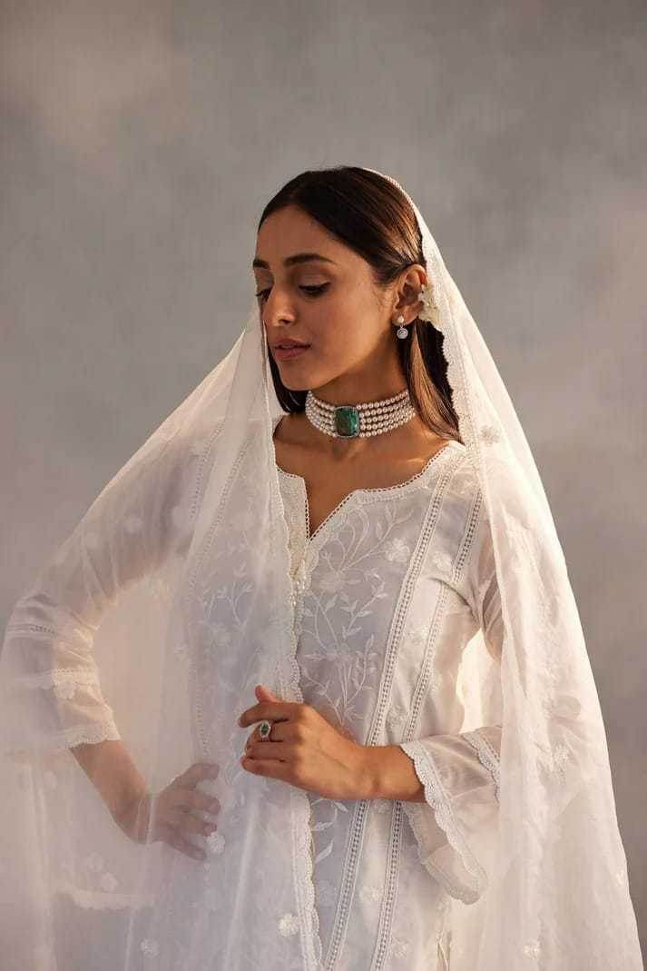 Organza Bottom With Dupatta Embroidery 3/4 Sleeve Kurti - MYLUXURY LANE ENTERPRISE