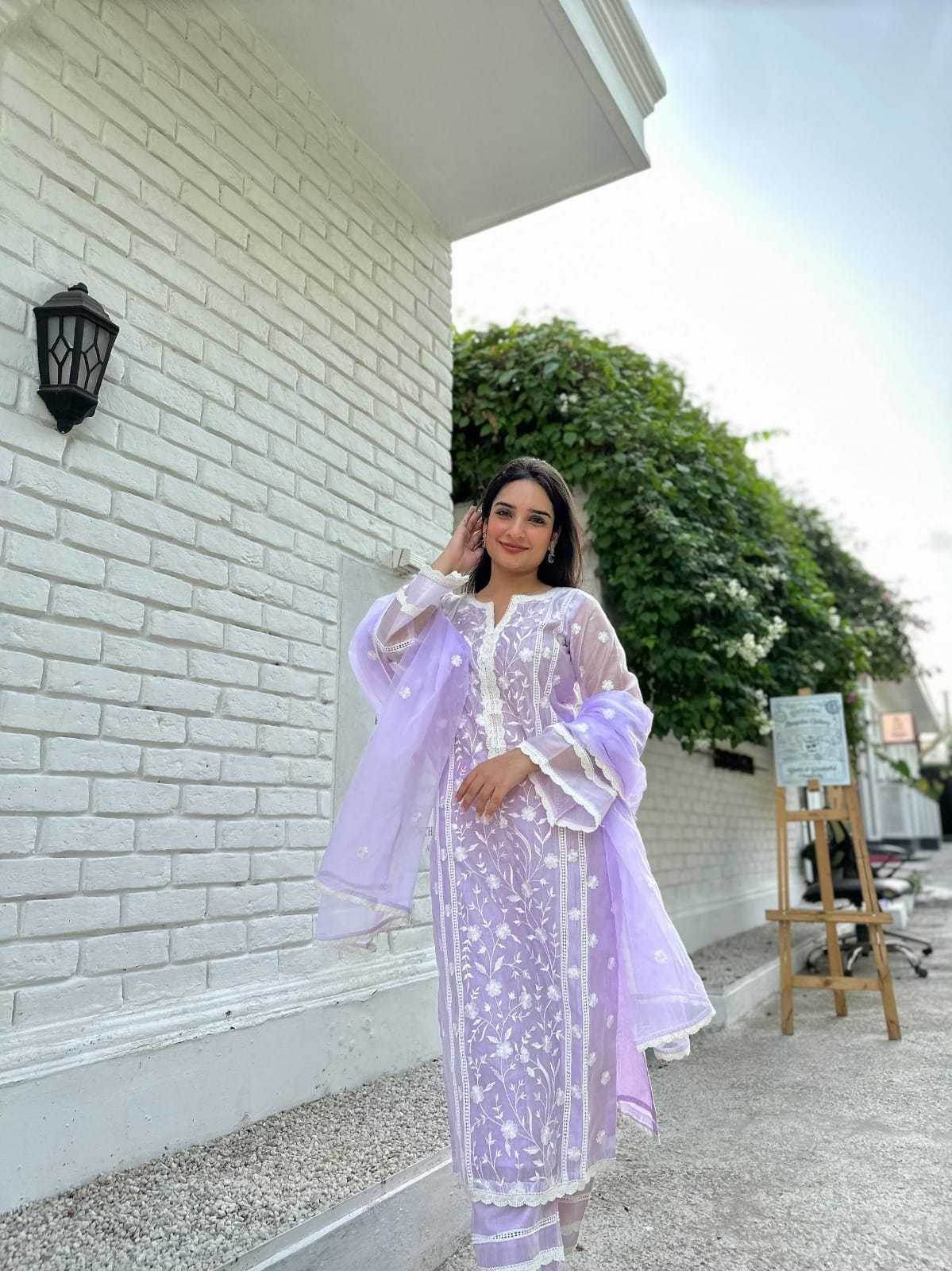 Organza Bottom With Dupatta Embroidery 3/4 Sleeve Kurti - MYLUXURY LANE ENTERPRISE