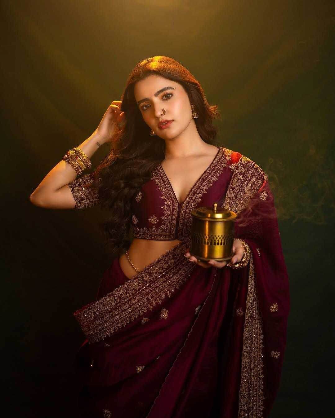 Organza Silk Sequence Saree - MYLUXURY LANE ENTERPRISE