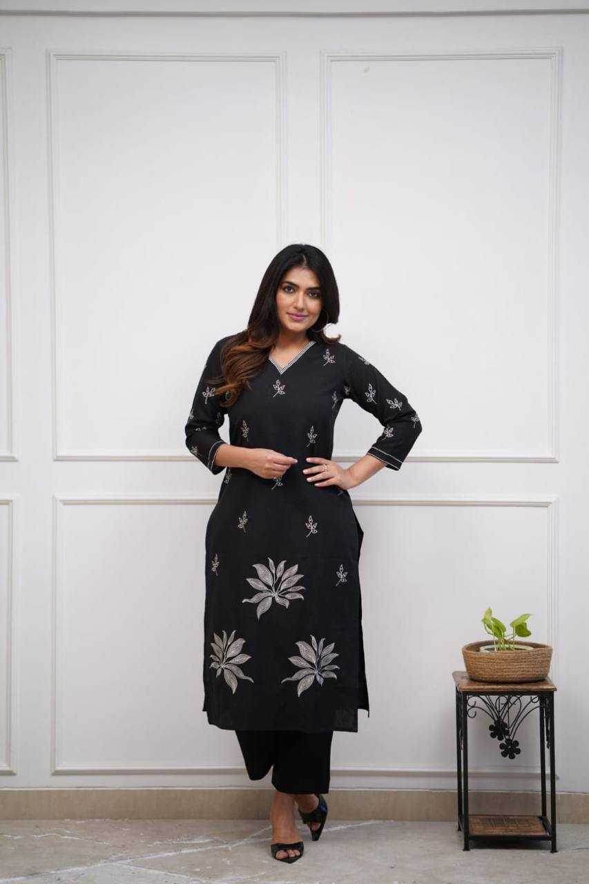 Premium Roman Silk Casual Workwear Long Kurti - MYLUXURY LANE ENTERPRISE