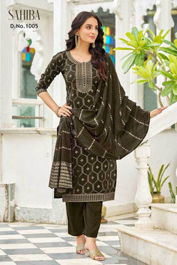 Pure Viscos Embroidery Suit - MYLUXURY LANE ENTERPRISE