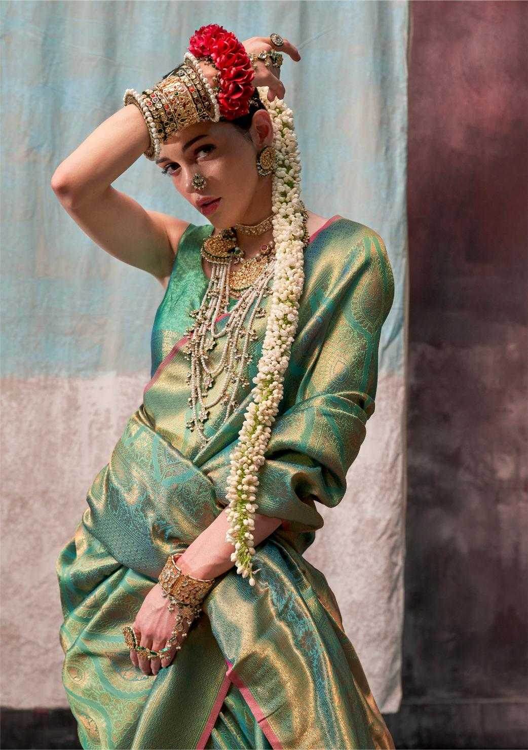 Handloom Designer Silk Zari Border Saree - MYLUXURY LANE ENTERPRISE