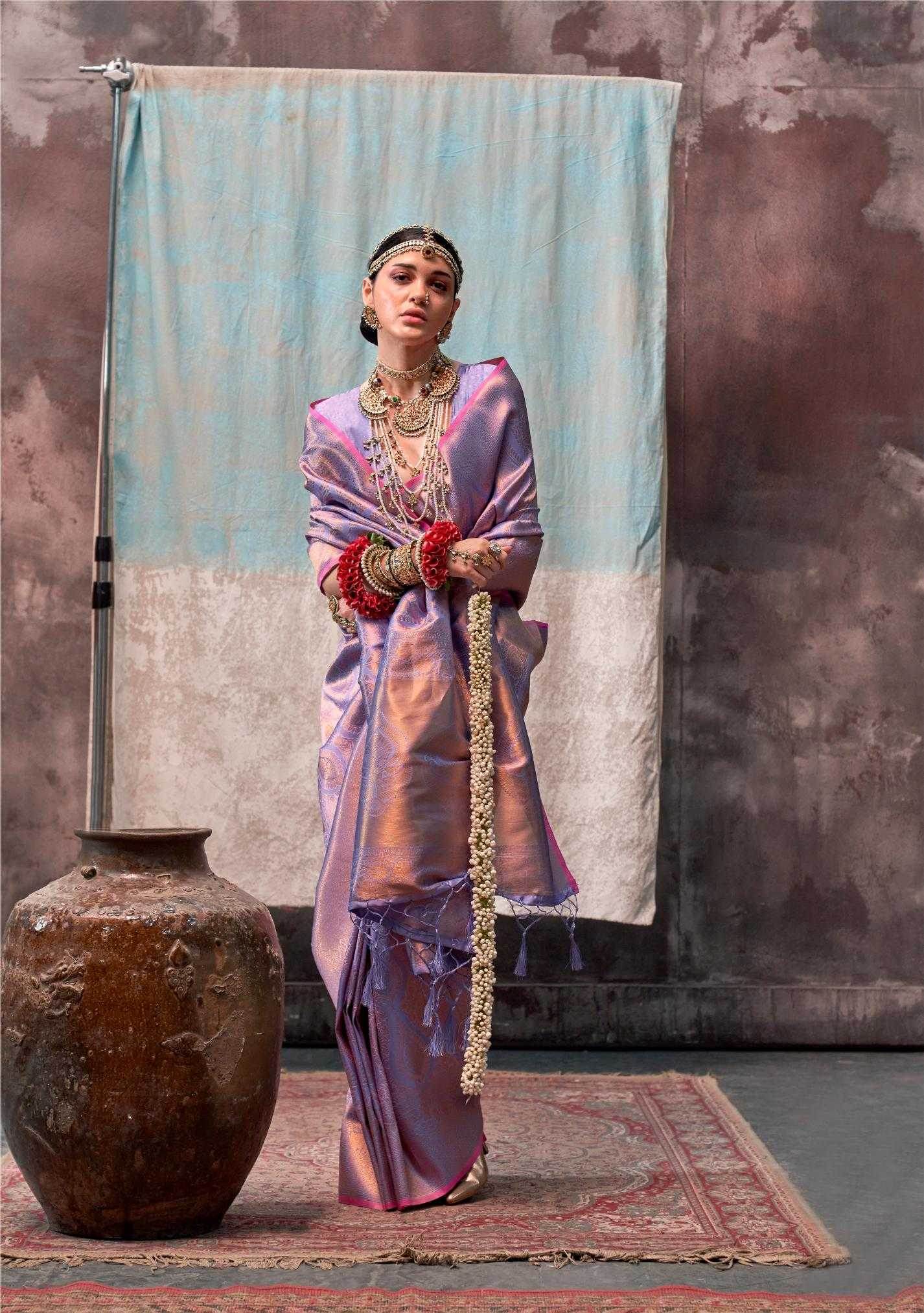 Handloom Designer Silk Zari Border Saree - MYLUXURY LANE ENTERPRISE