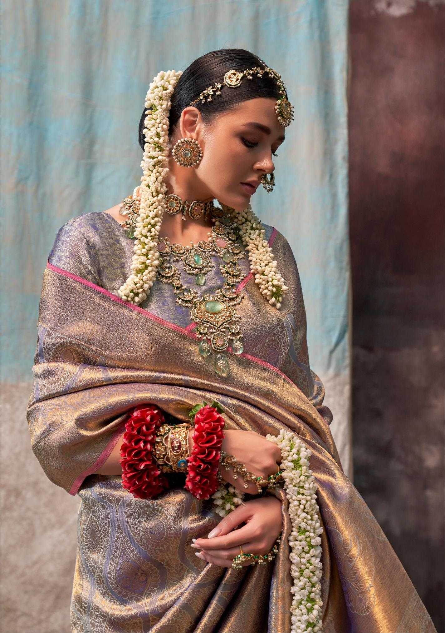 Handloom Designer Silk Zari Border Saree - MYLUXURY LANE ENTERPRISE