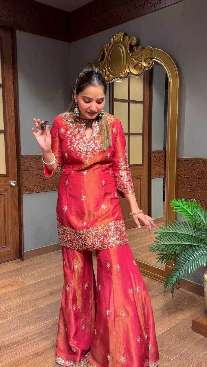 Simar silk Embroidery Suit - MYLUXURY LANE ENTERPRISE