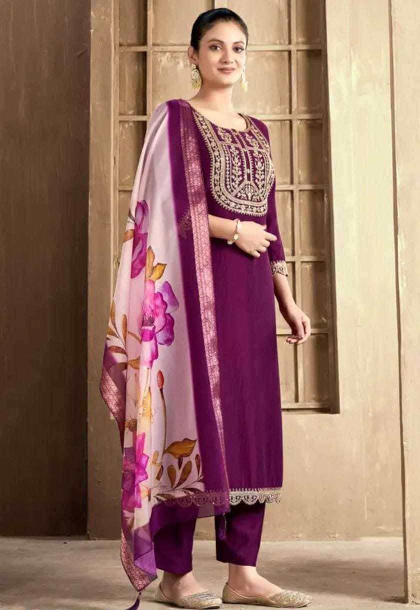Rayon Embroidered Kurti - MYLUXURY LANE ENTERPRISE