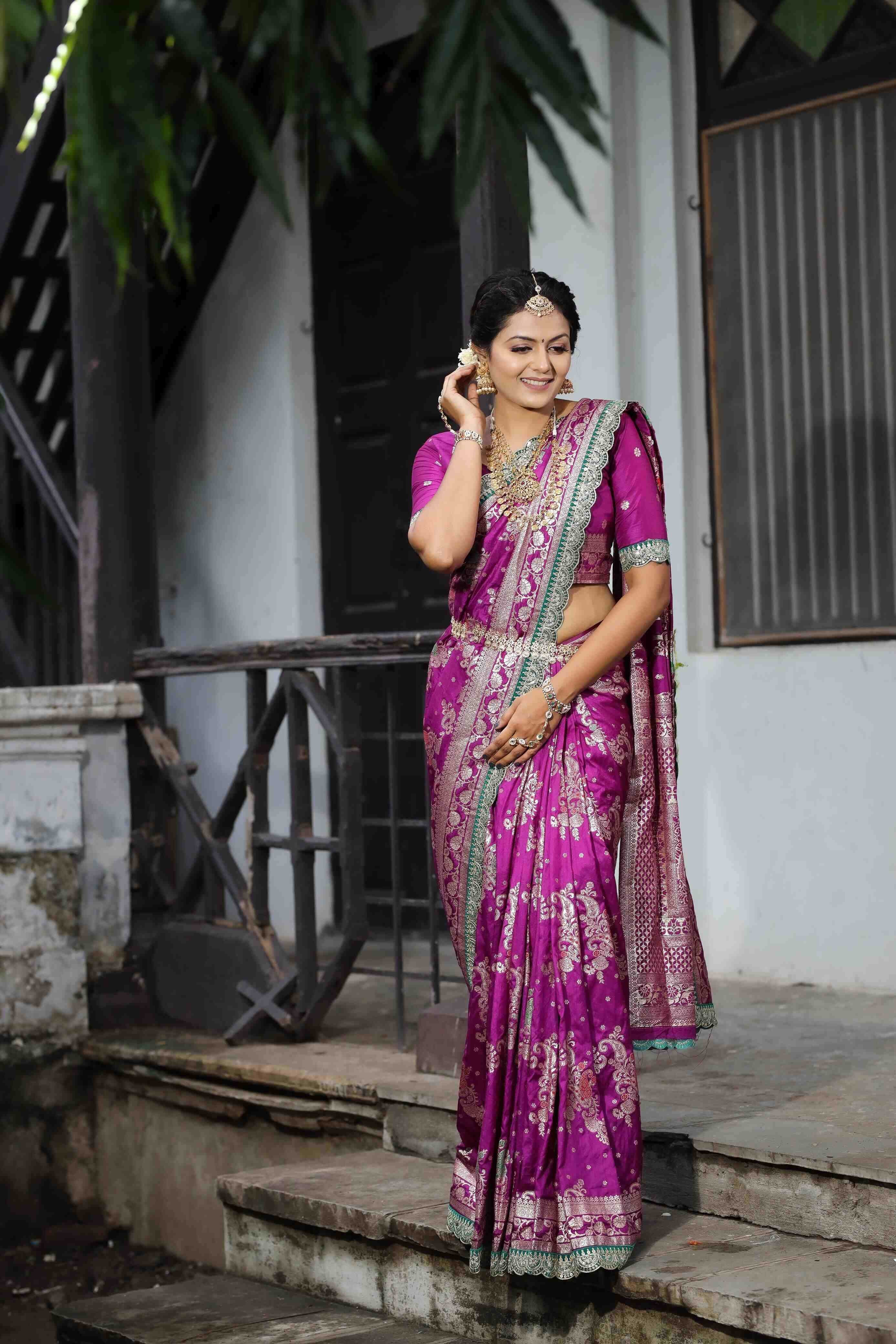 Dola  Ladies  Silk Sarees