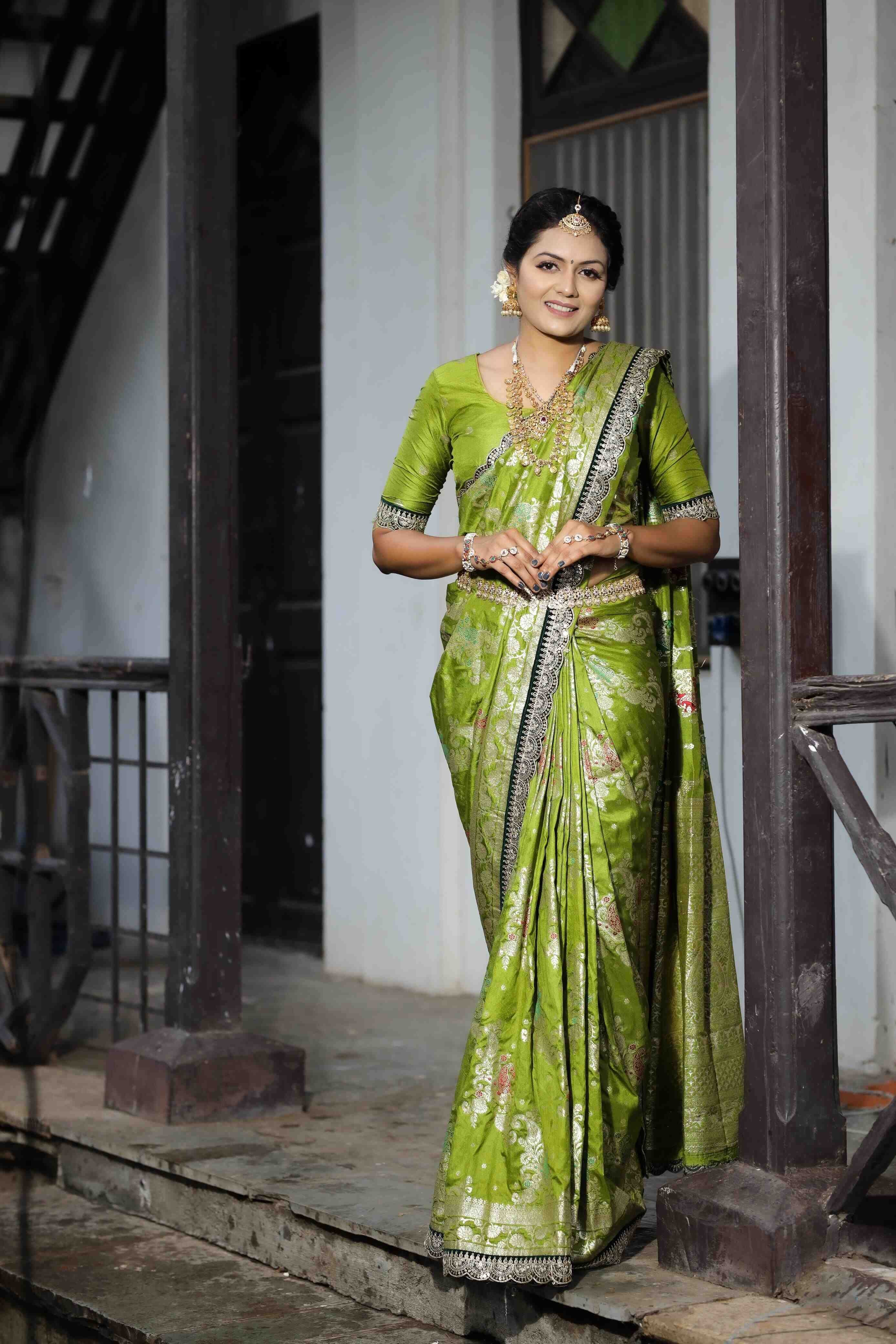 Dola  Ladies  Silk Sarees